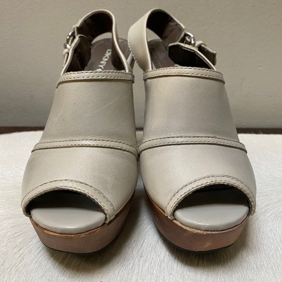 DKNYC Wood Platform Open Toe Clogs - Women's size 8 - Picture 4 of 8